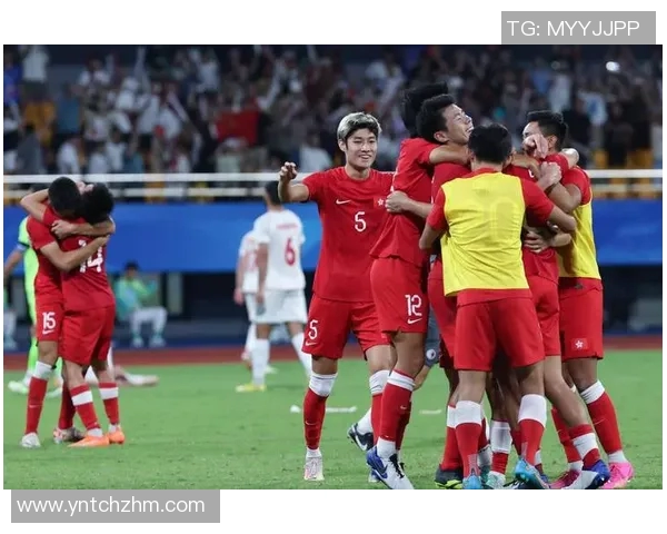 杭州足球队耐力创新高引发热议助力球队崛起与发展